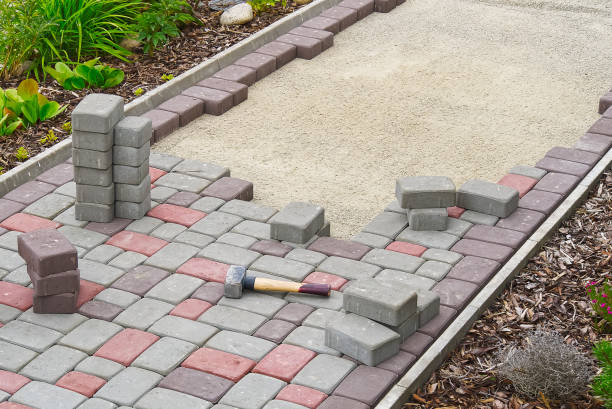 Best Driveway Paver Sealing  in Carlton, OR