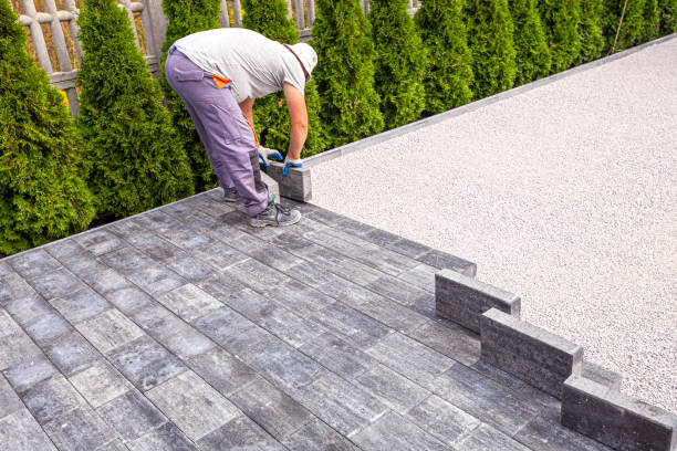 Best Driveway Resurfacing Pavers  in Carlton, OR